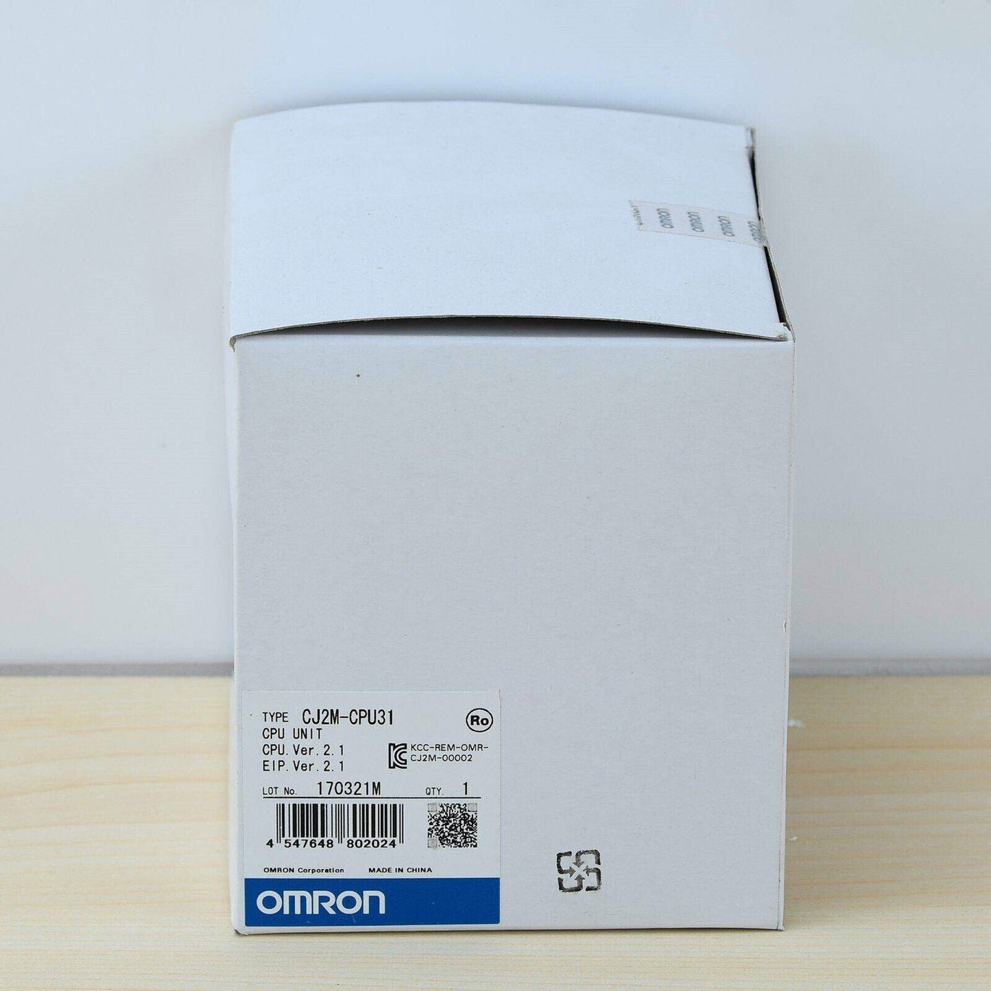 new 1pcs Omron CPU Unit Module CJ2M-CPU31 PLC Module - OMRON