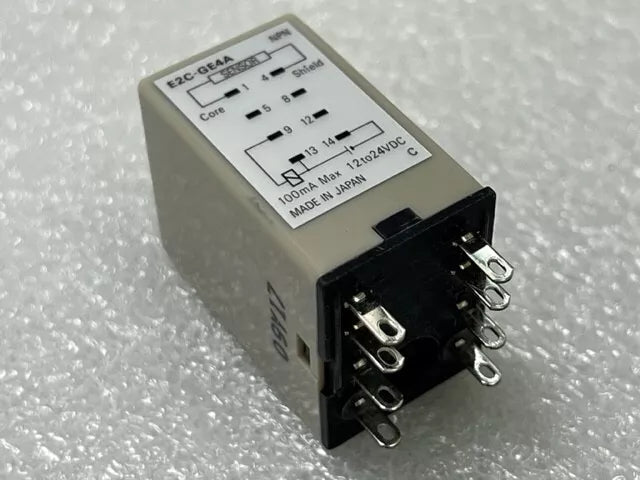 Omron E2C-GE4A Proximity Switch Amplifier Unit - High-Quality Amplifier for Proximity Switches, Durable and Reliable Design, Easy to Install - OMRON