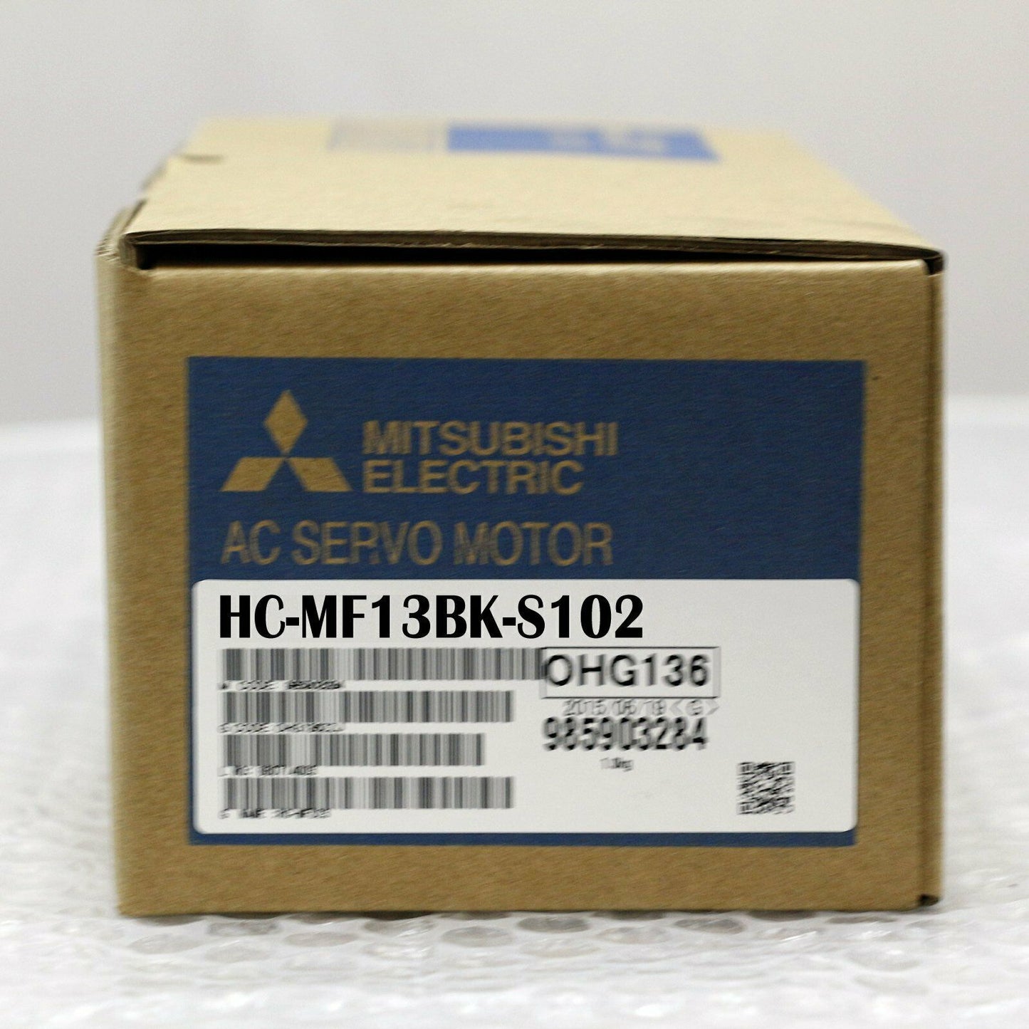 Mitsubishi Servo Motor HC-MF13BK-S102 1PC in box - MITSUBISHI