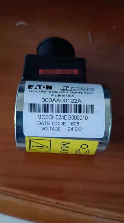 new 1PCS Eaton Vickers 300AA00122A Solenoid Coil 24VDC - EATON VICKERS