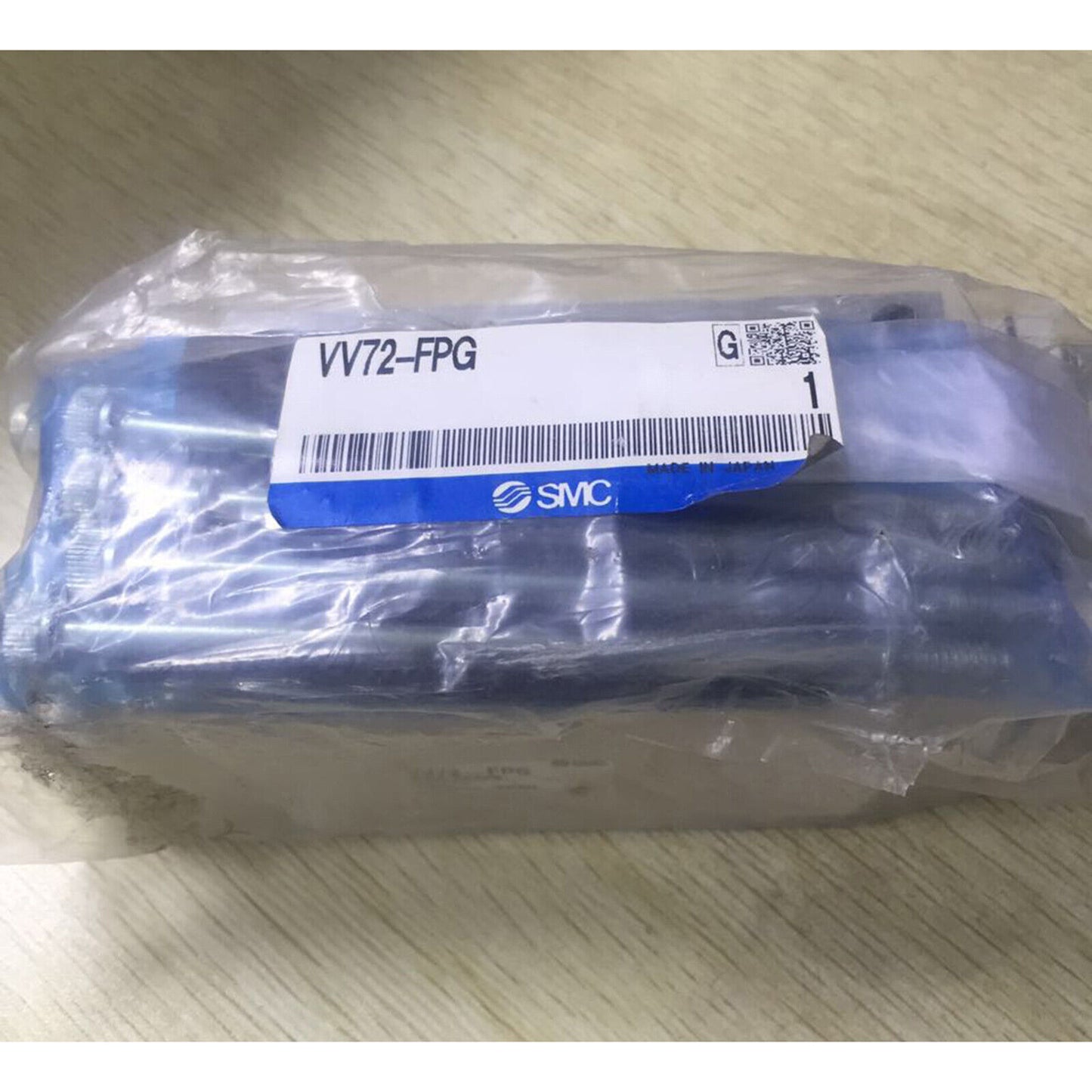 new ONE SMC Solenoid valve VV72-FPG SHIP - SMC