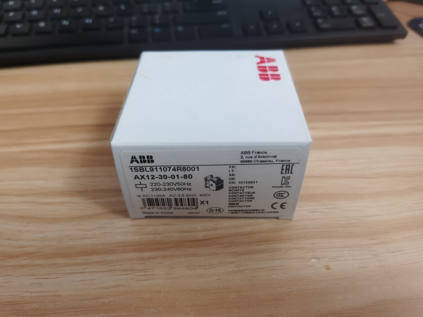 1PCS  ABB AX12-30-01 AX123001  AC Contactor 1NC