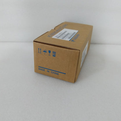 YASKAWA SERVO MOTOR SGMJV-04ADL21 - YASKAWA