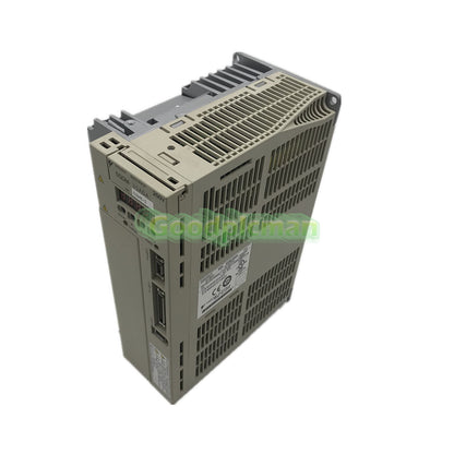 YASKAWA SGDM-30ADA Servo Drive 1Pcs/
