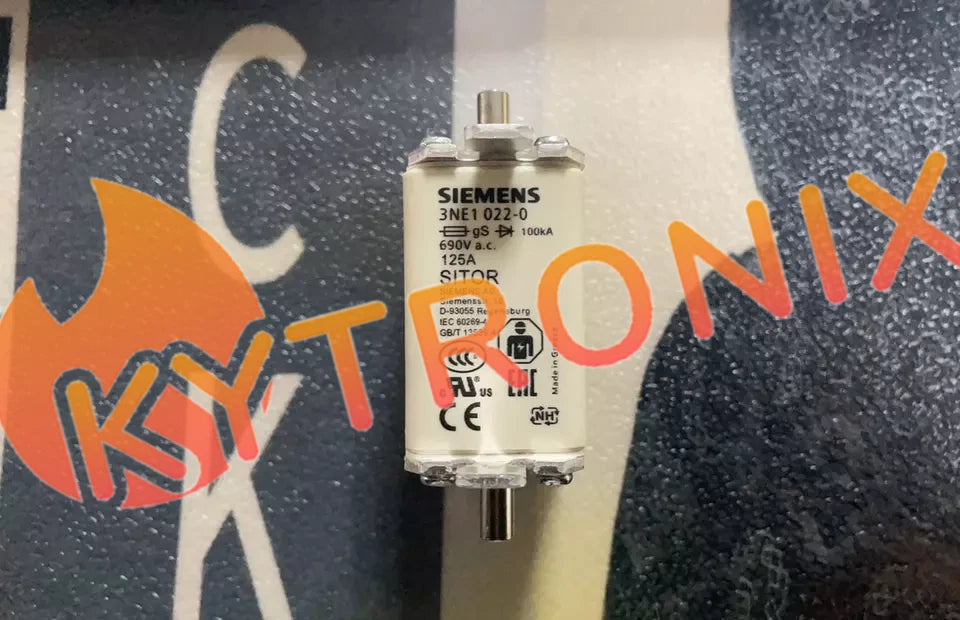 1PCS 3NE1022-0 125A 690V NH00 Fuse Insurance