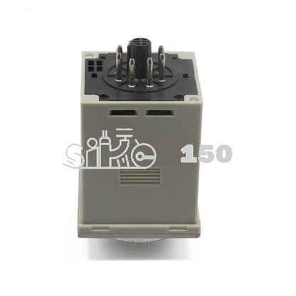 OMRON H3CR-F8 Twin Timer 100-240V AC Box - OMRON