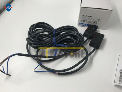 1pcs Omron E3S-AT81