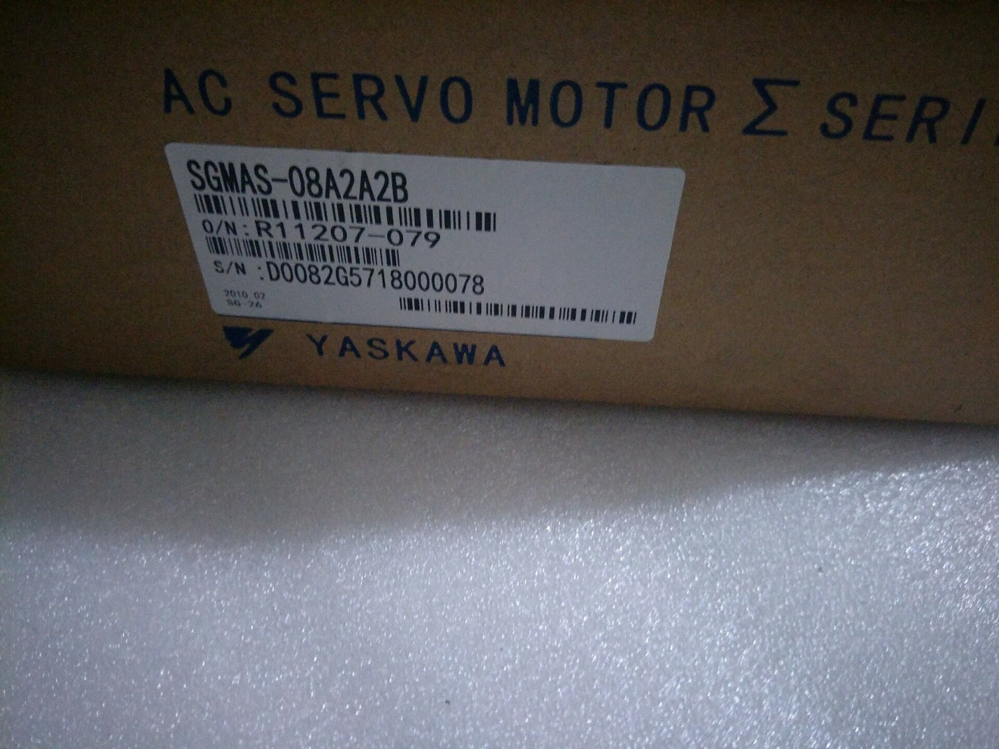 YASKAWA AC SERVO MOTOR SGMAS-08A2A2B SGMAS08A2A2B