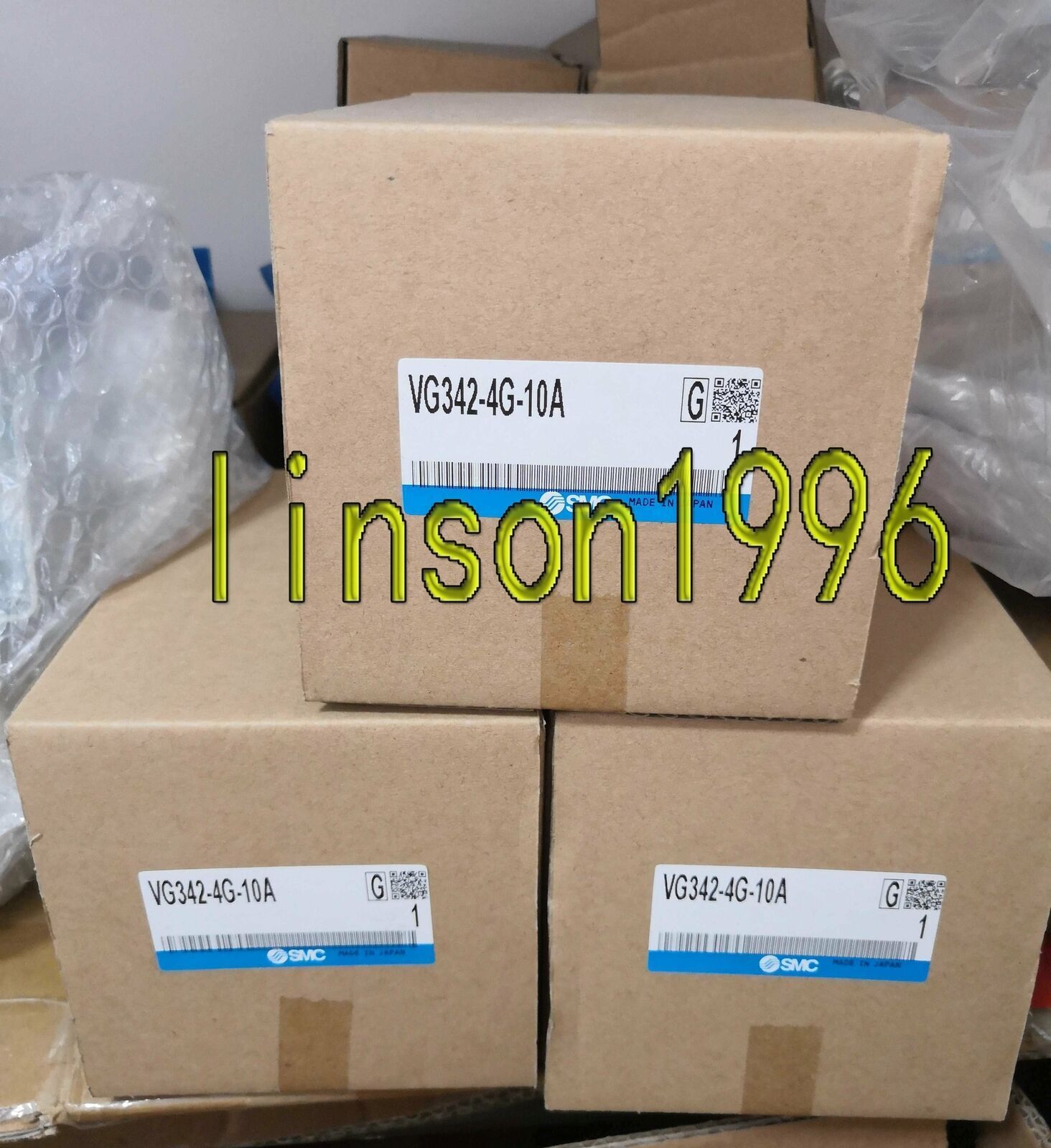 ONE SMC VG342-4G-10A Solenoid Valve - SMC