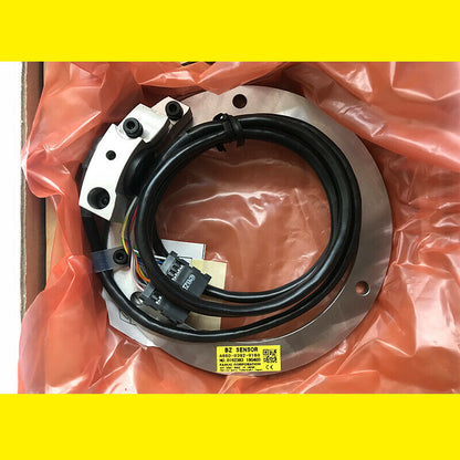 new FANUC BZ SENSOR A860-0392-V160 A8600392V160 PING - FANUC