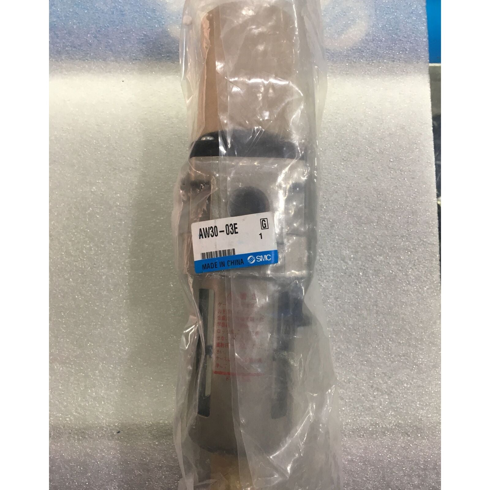 ONE SMC Pressure-Reducing Valve, Filter, AW30-03E Model - ONE SMC