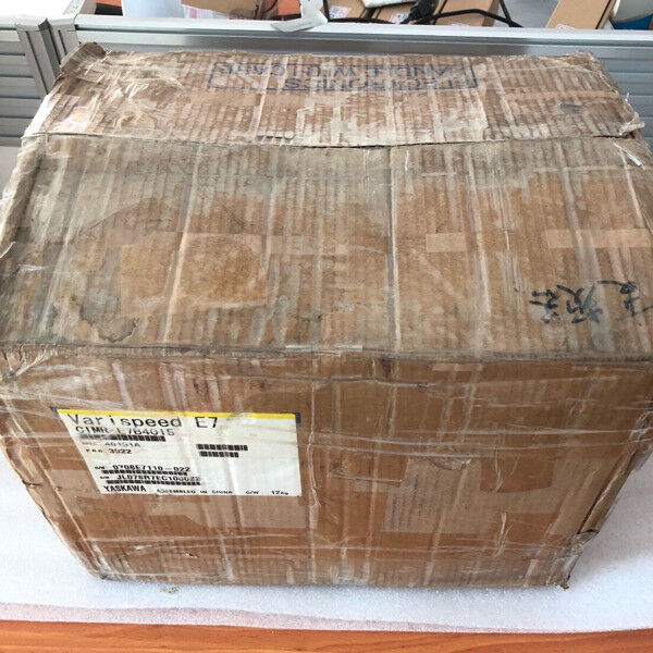 1pcs NEW YASKAWA CIMR-E7B4015 15KW - KOEED