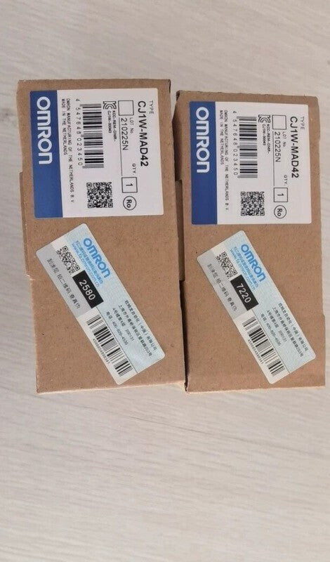 1PCS Omron PLC CJ1W-MAD42 CJ1WMAD42 In Box