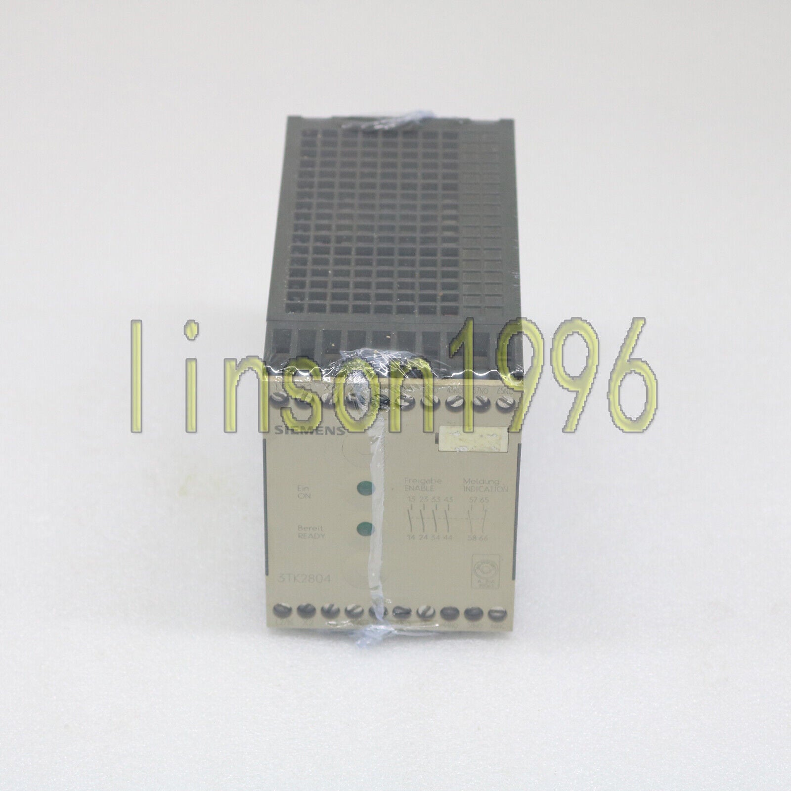 used ONE  SIEMENS 3TK2804-0AC2 Safety Relays Tested In Good Condition