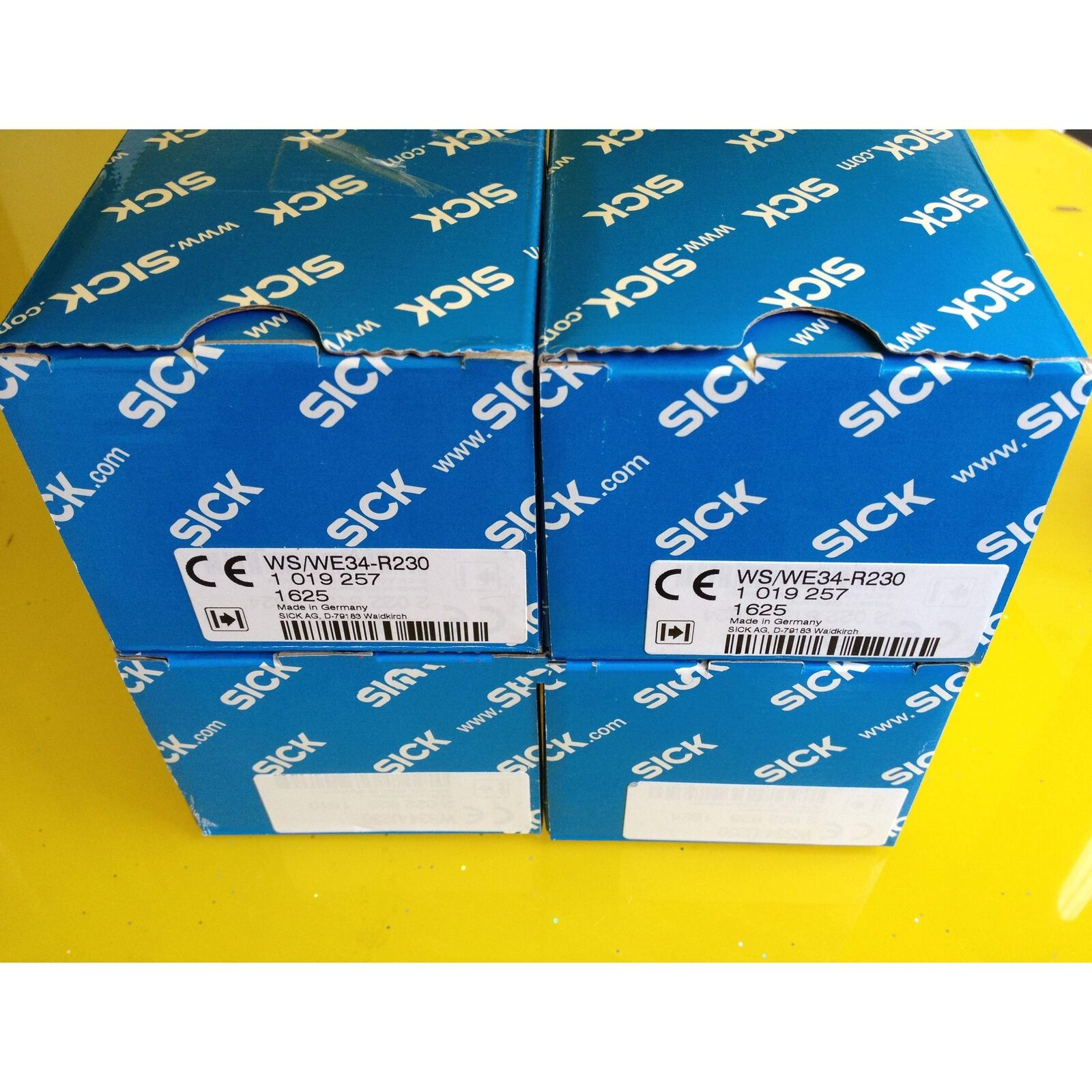 ONE WS/WE34-R230 Beam Sensor - SICK