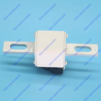 new 1PC BUSSMANN 170M3766 250A 690V FUSE - BUSSMANN