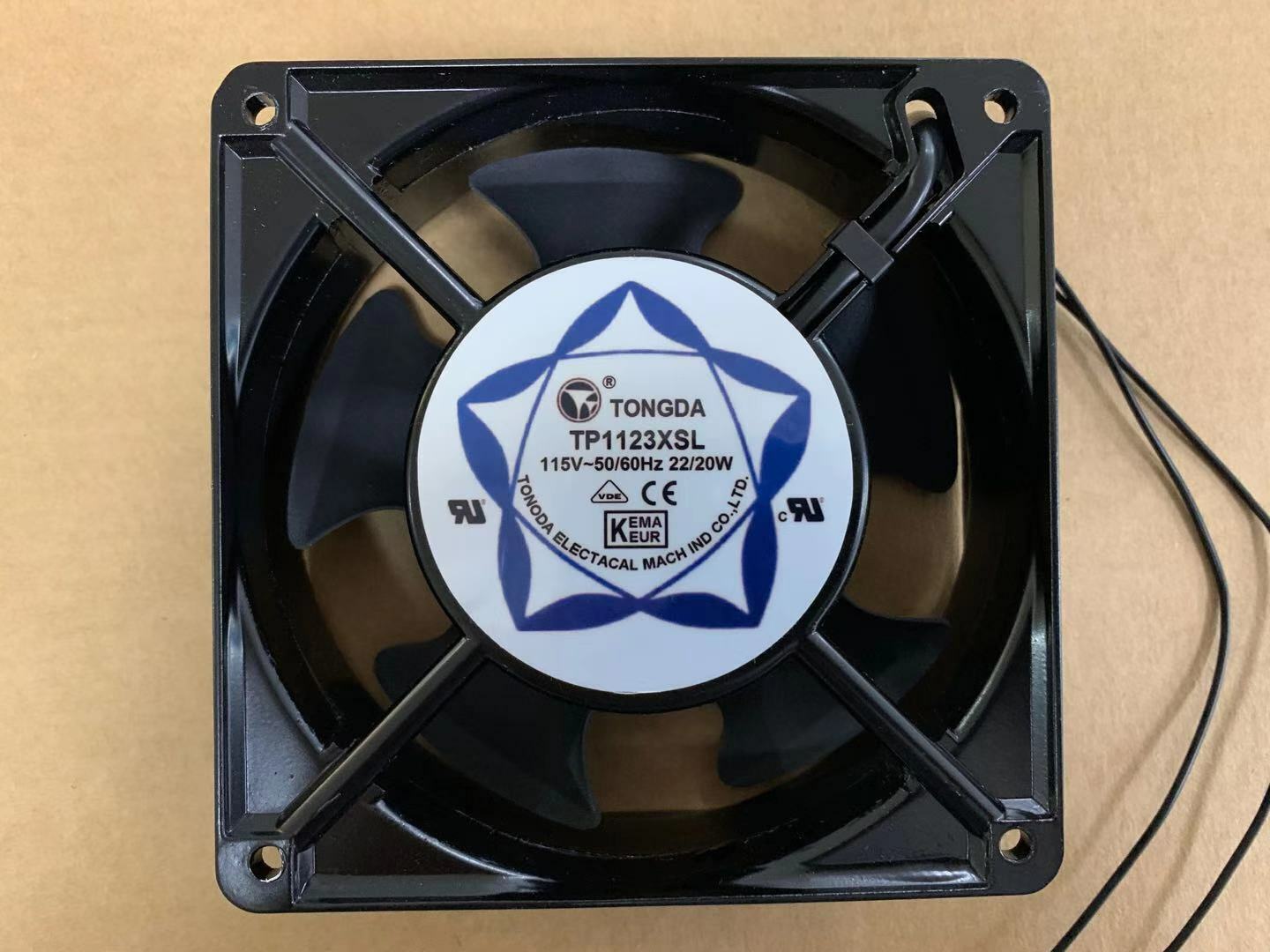 new TONGDA 120MM TP1123XSL 115V22/20W full metal frame cooling fan 2850/3150RPM49dBA