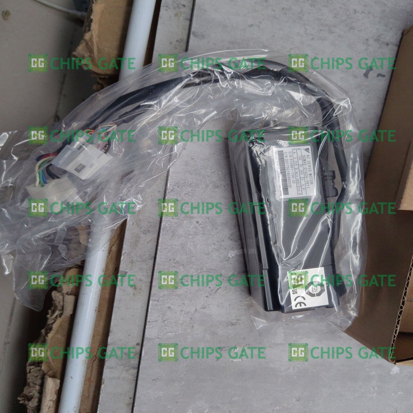 new 1PCS SGMAS-01A2A-YR11 SGMAS01A2AYR11 YASKAWA SERVO MOTOR - YASKAWA
