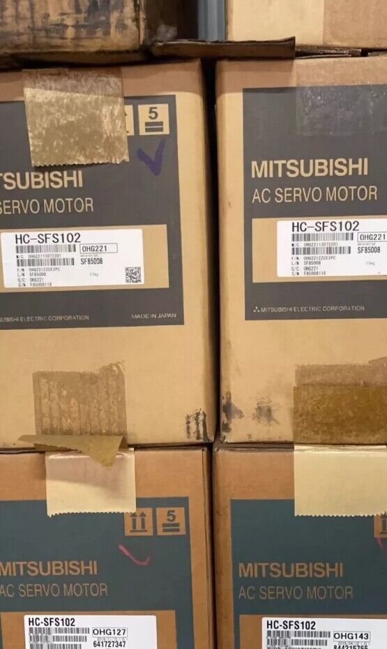 new 1PCS Mitsubishi Servo Motor HC-SFS102 In Box Fast Ship - MITSUBISHI