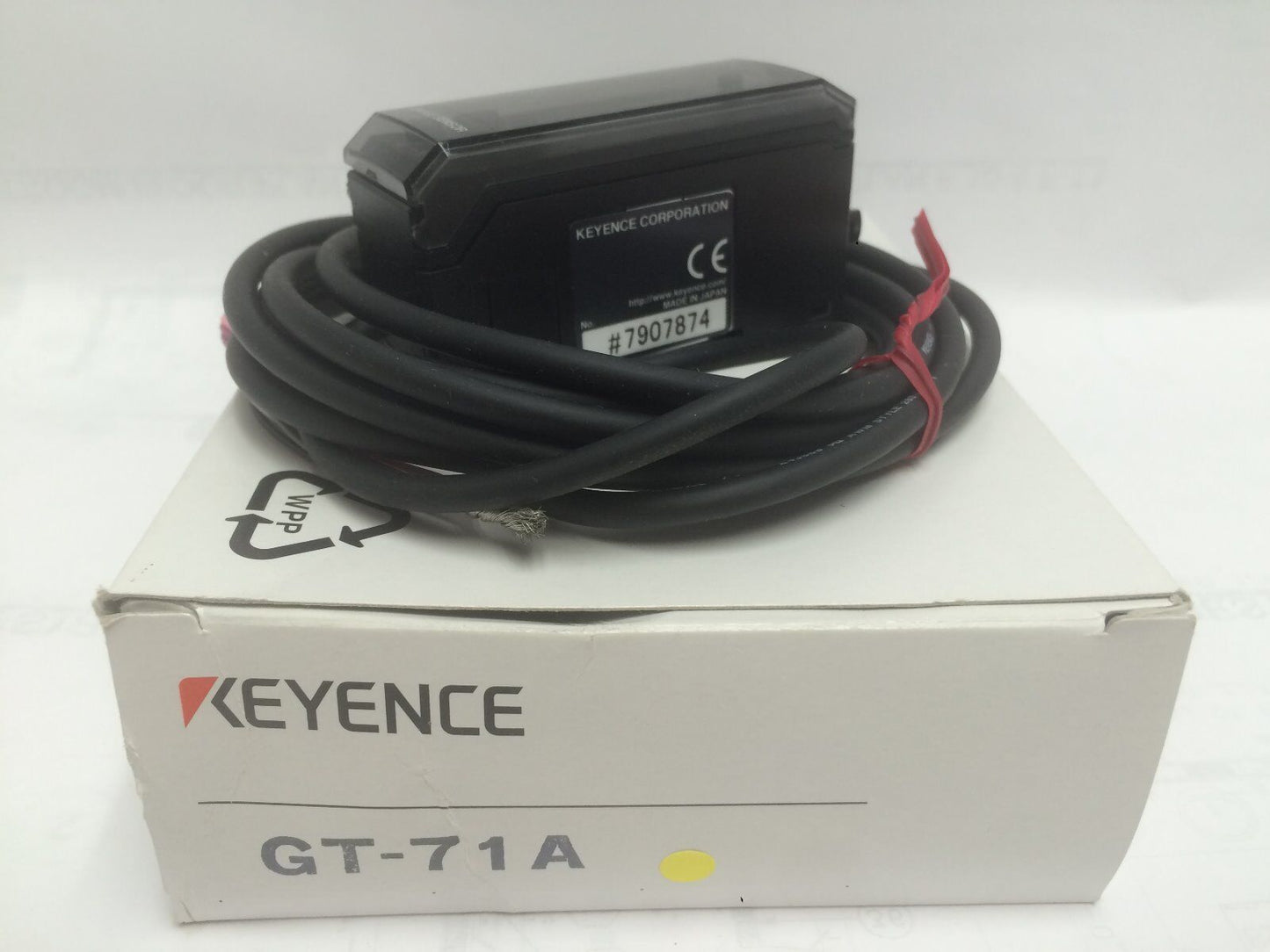 KEYENCE GT-71A C2B - KEYENCE