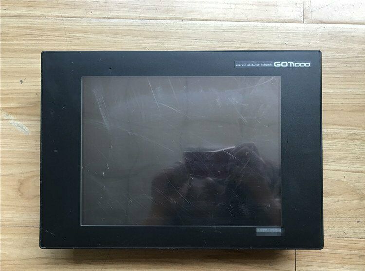 Mitsubishi touch screen GT1572 VNBA used condition - MITSUBISHI