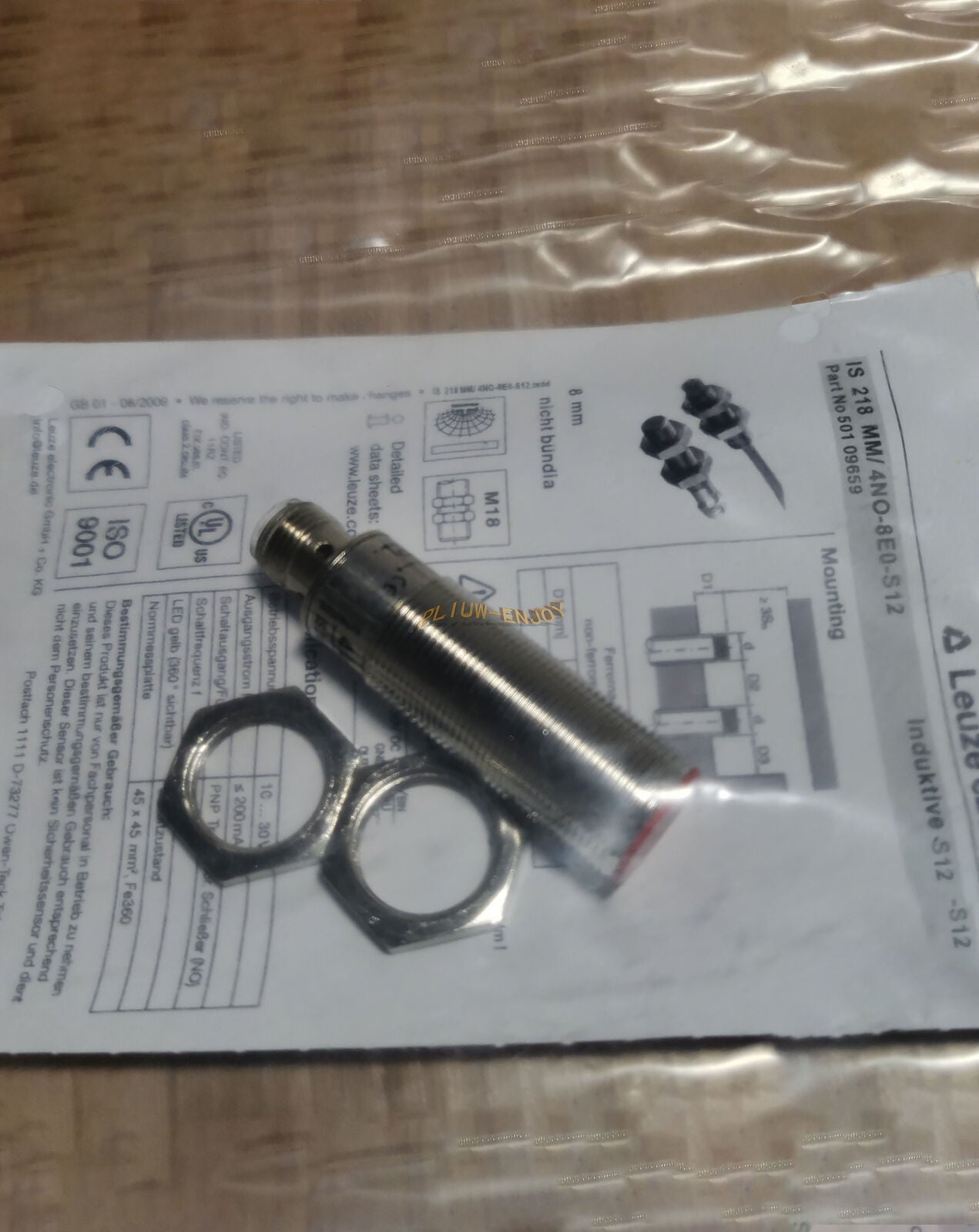 new 1PC For Leuze 218MM/4NO-8E0-S12 Sensor IS 218 MM/4NO-8E0-S12 50109701 - LEUZE