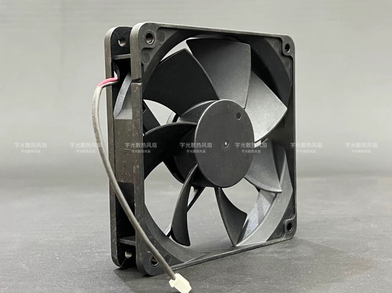 RDM1225S 12V 0.23A 12CM 2-Wire Silent Cooling Fan - POWERMAXDC