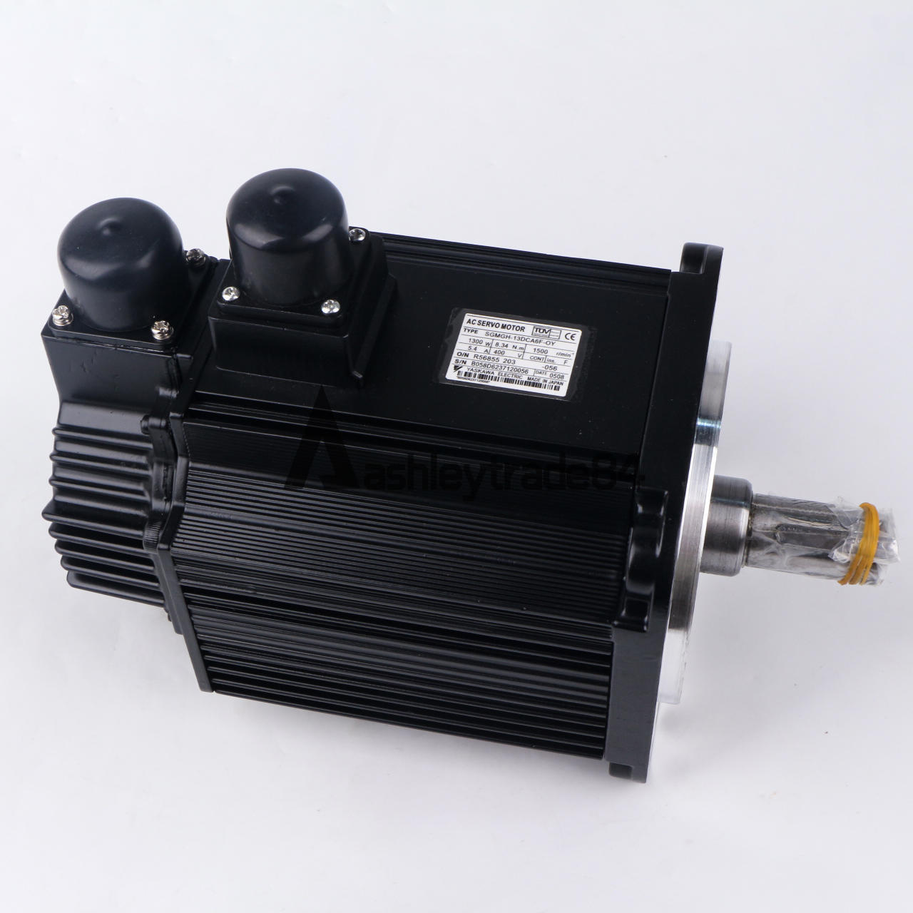 new ONE  YASKAWA SGMGH-13DCA6F-OY SERVO MOTOR