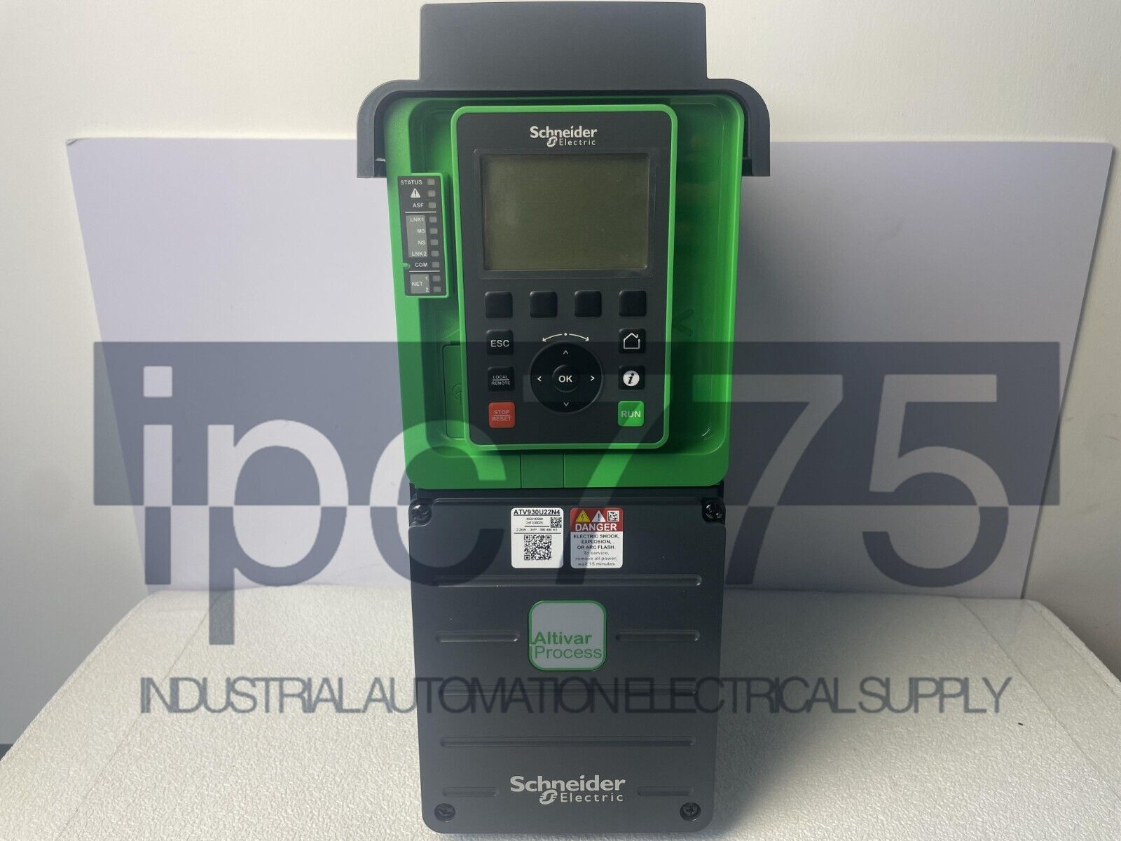 New Schneider ATV930U22N4 frequency converter authentic 2KW - SCHNEIDER