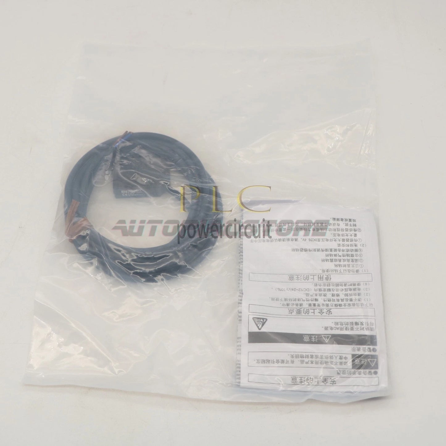 Omron E3ZG-D62 Photoelectric Sensor 2M 12-24VDC N ew 1PCS