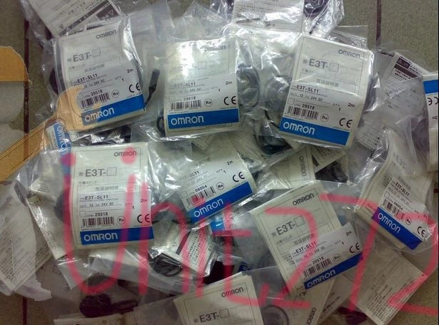 E3T-SL11 E3T SL11 10-30VDC 1PC OMRON PhotoElectric Switch free shipping