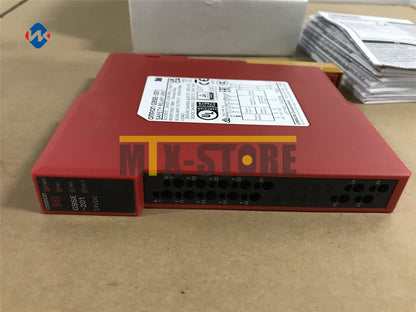 new 1pcs  Omron   G9SE-201 DC24V Safety Relay  ones