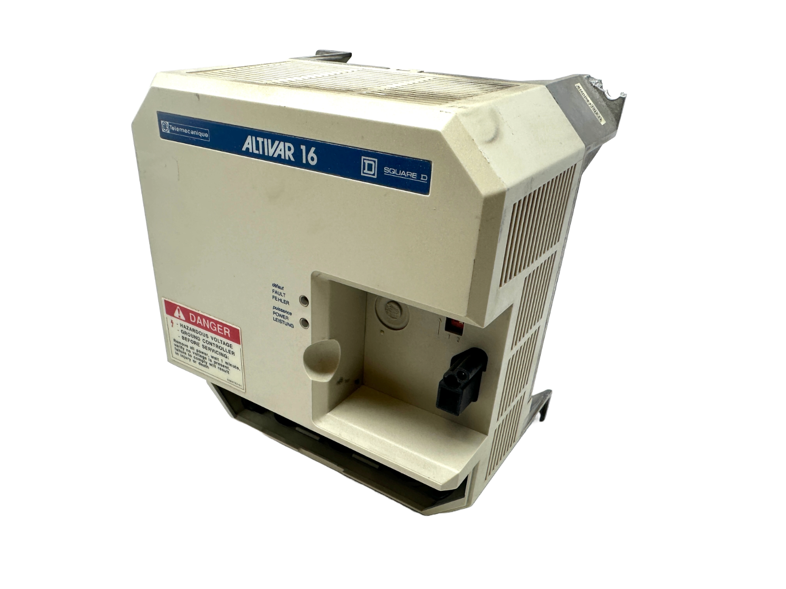 used Telemecanique Square D ATV16U29M2 Altivar 16 AC Drive *Broken Mount* - TELEMECANIQUE
