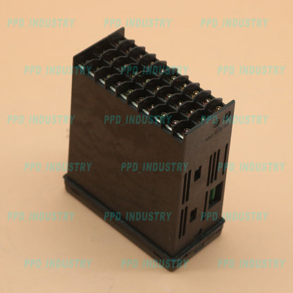 YOKOGAWA Temperature Controller UT520-07 Tested Good OK - YOKOGAWA