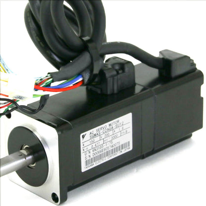 1PC YASKAWA AC SERVO MOTOR SGMAS-C2AGA-SU12