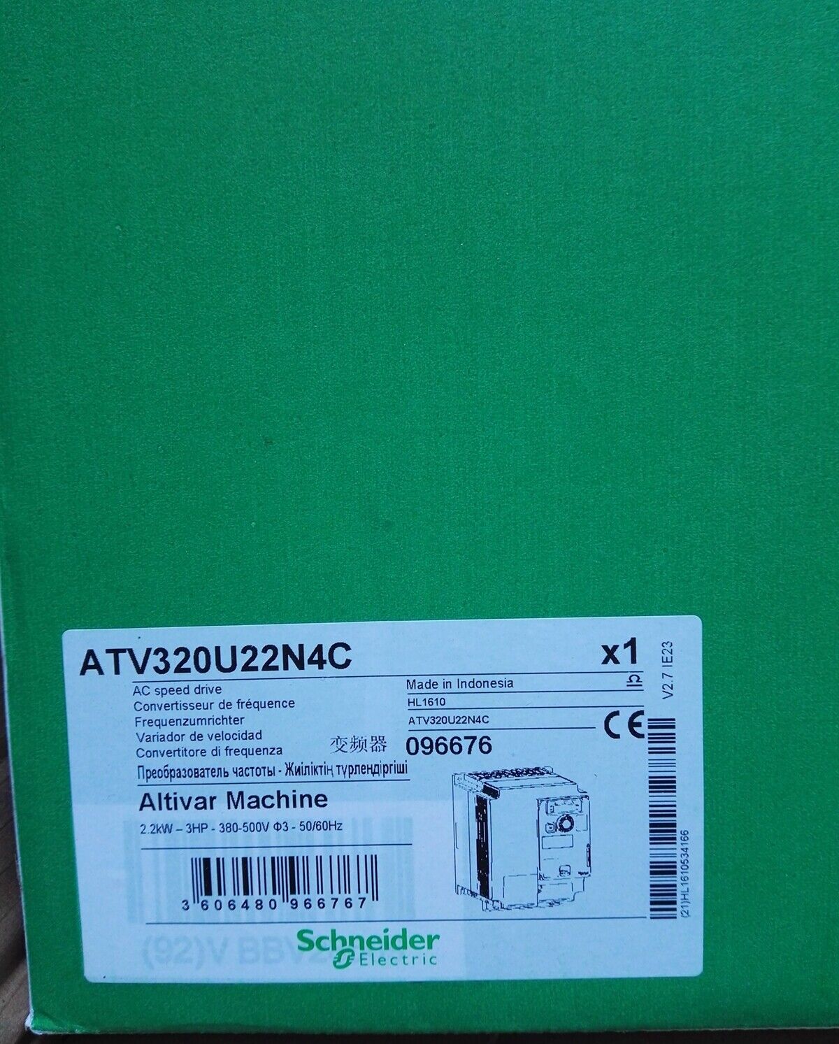 Schneider Electric ATV320U22N4C Variable Speed Drive 3-Phase - SCHNEIDER ELECTRIC