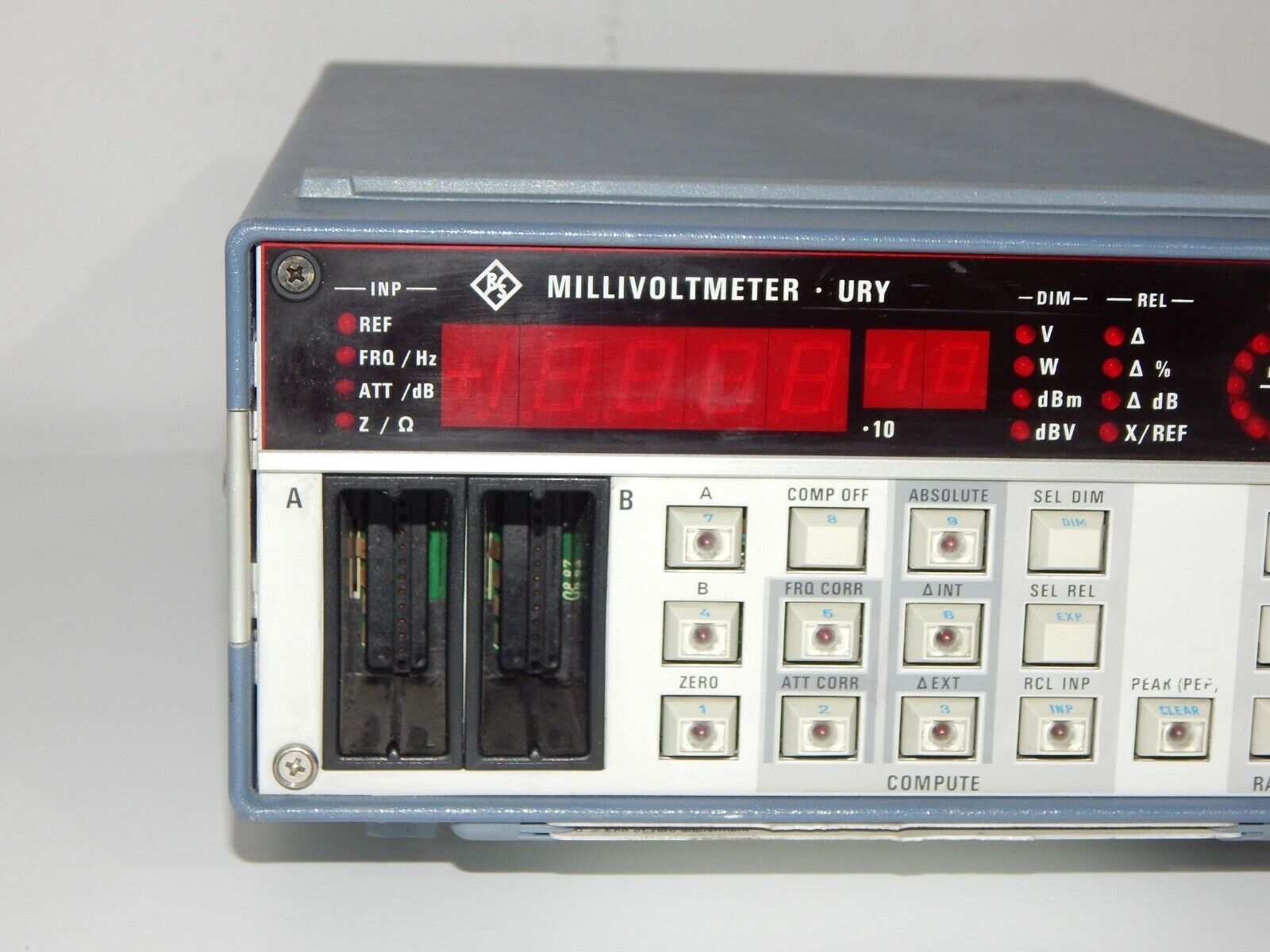 Rohde & Schwarz URY-B2 Millivoltmeter - ROHDE & SCHWARZ