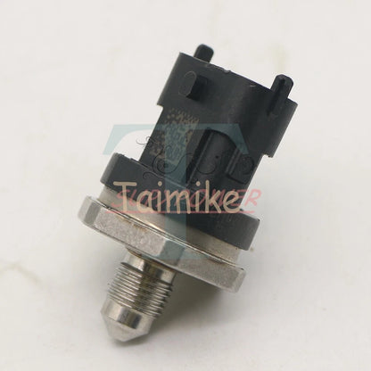 0261545096 Fuel Pressure Sensor Common Rail Sensor 1PCS
