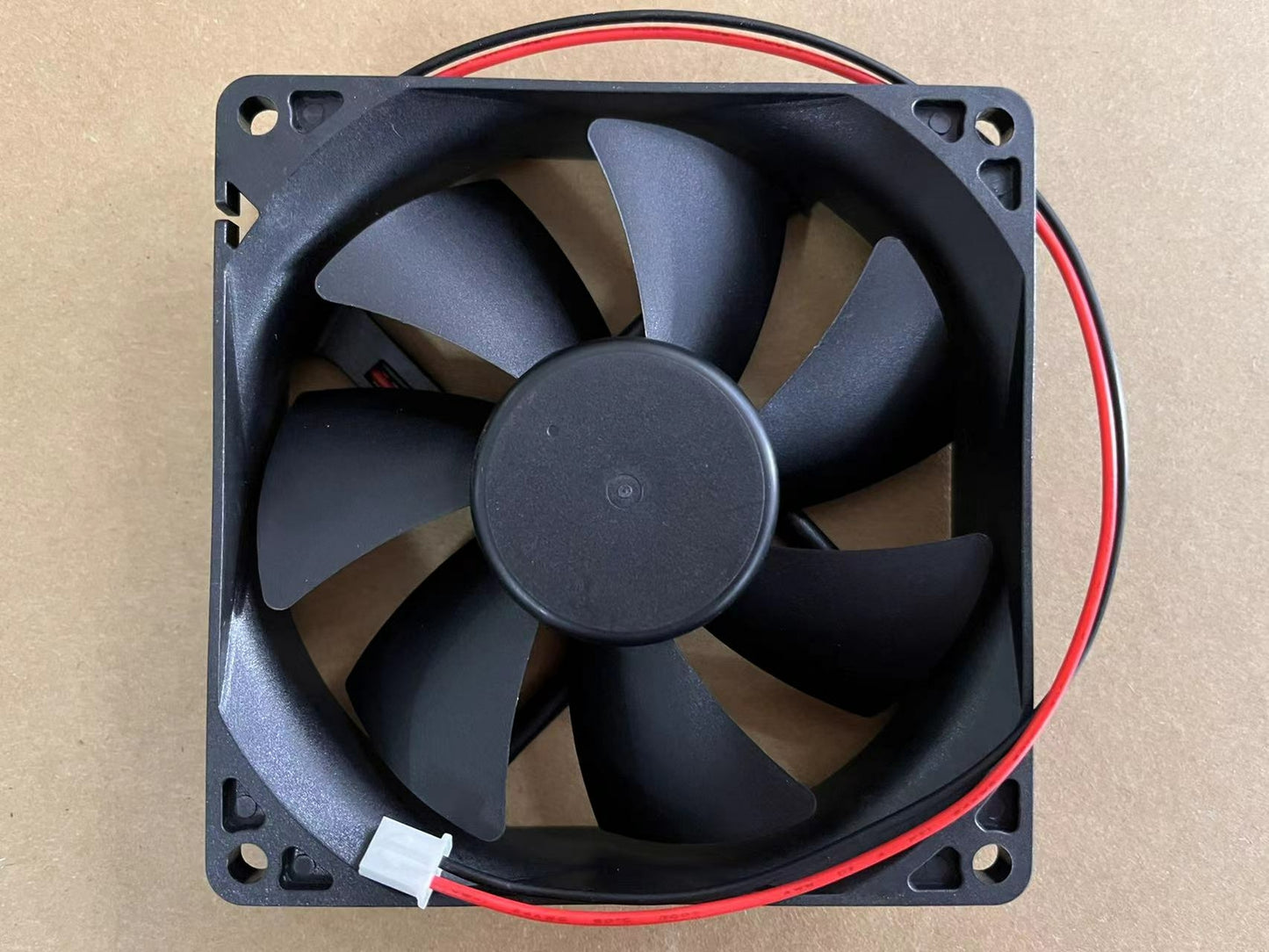 new CROWN 9CM 9225 12V 0.41A  AGE09225S12H Cooling Fan 2 Wires