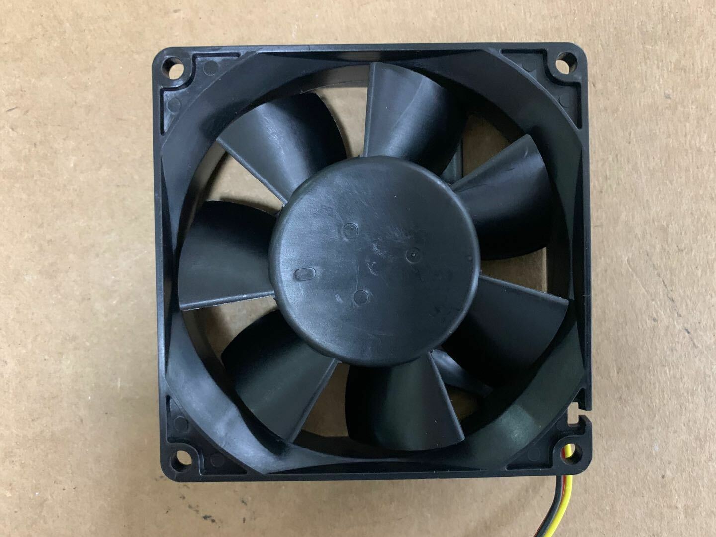 new 1pcs MITSUBISHI CA1322-H01 MMF-09C24TS-RM1 DC24V 0.20A Inverter fan 3pin