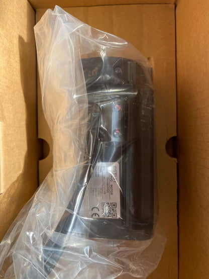 1PCS ESTUN servo motor EMJ-08APA22 0.75KW 4.0A AC220V