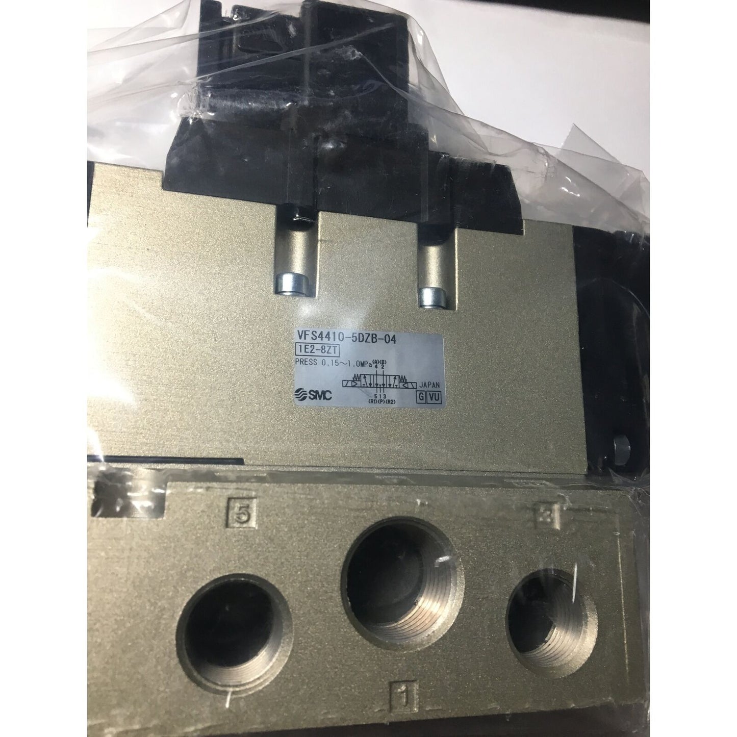 1PC SMC VFS4410-5DZB-04 Metal Sealed Solenoid Valve - SMC