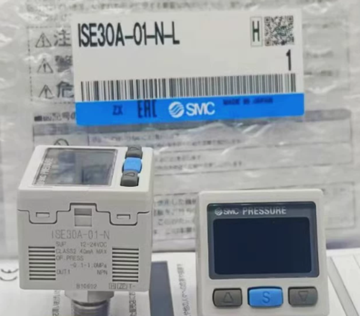 SMC ISE30A01NL High Precision Digital Pressure Switch ISE30A01NL 0.1~1MPa - SMC