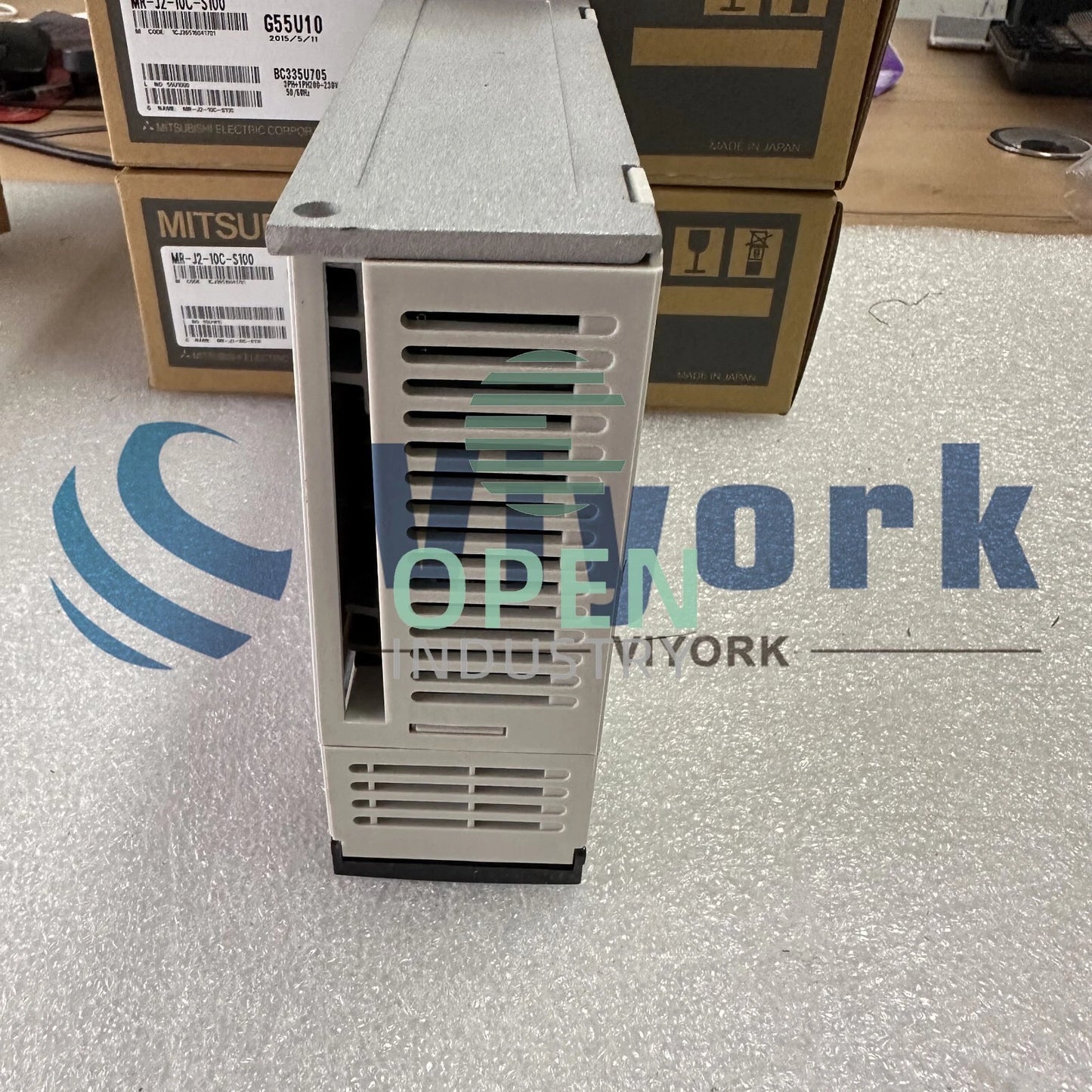 1PCS Mitsubishi MR-J2-10C-S100 AC SERVO DRIVE 100W