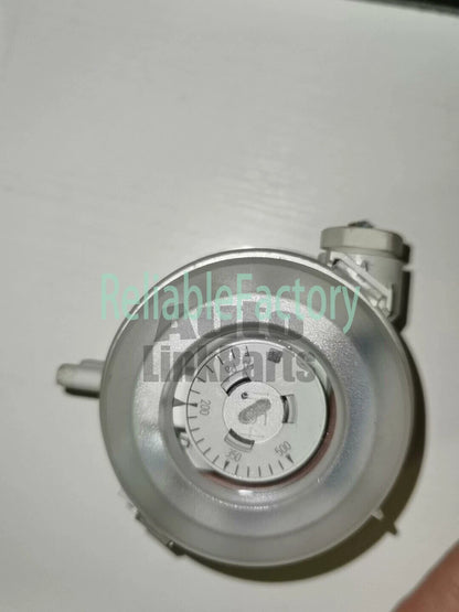 1PCS 604.9110030 pressure switch