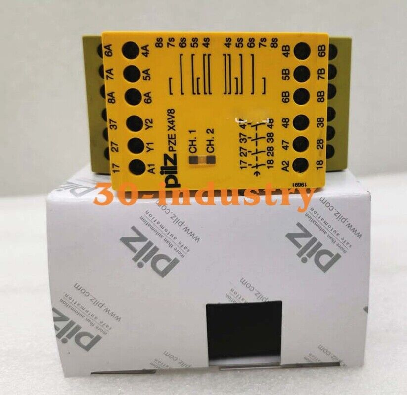 PILZ Safety Relay PZE X4V8 774584 - 24VDC - 1PCS New - PILZ