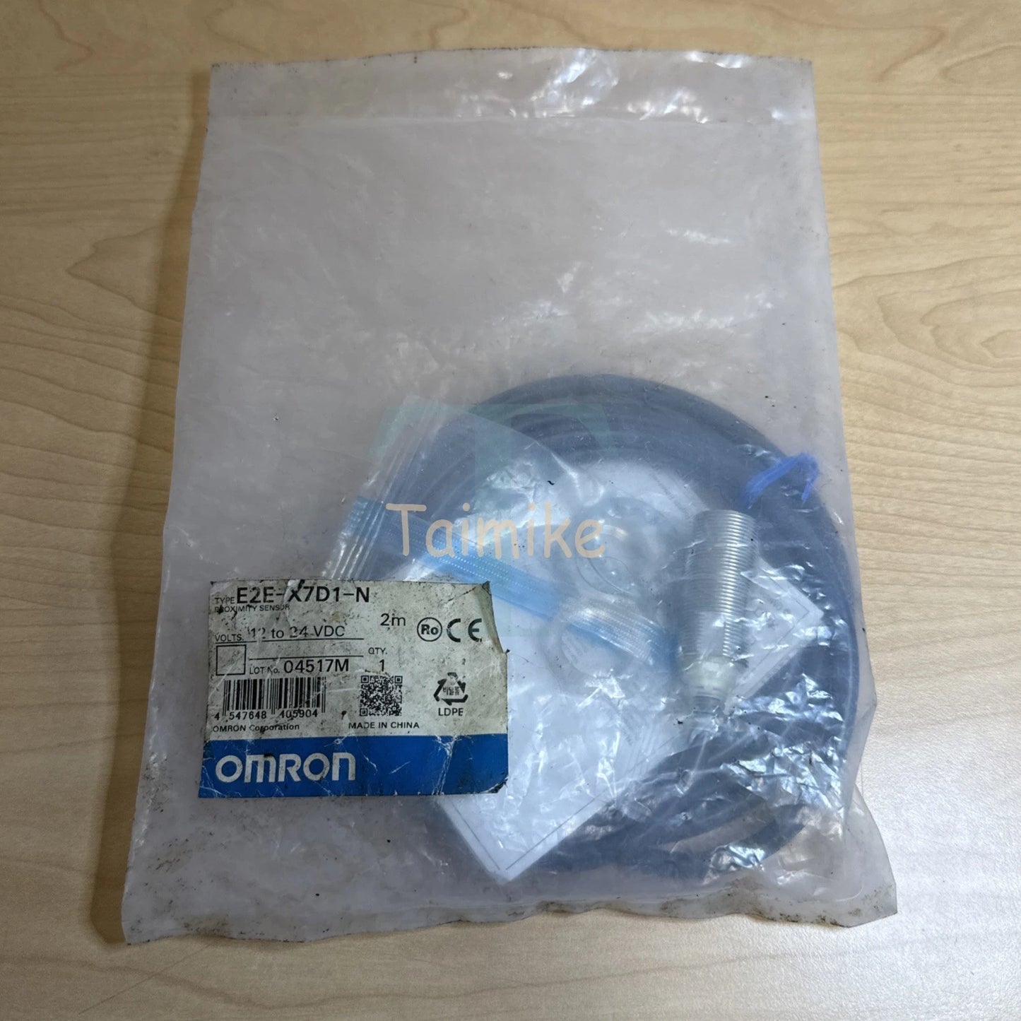 ! Omron E2E-X7D1-N Proximity Switch