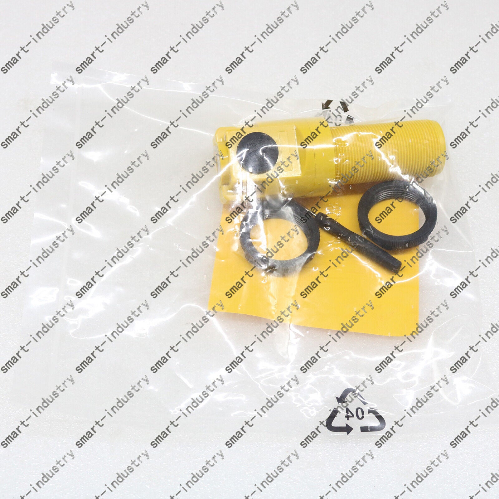 new  TURCK BC10-P30SR-VP4X2 Proximity switch sensor One year