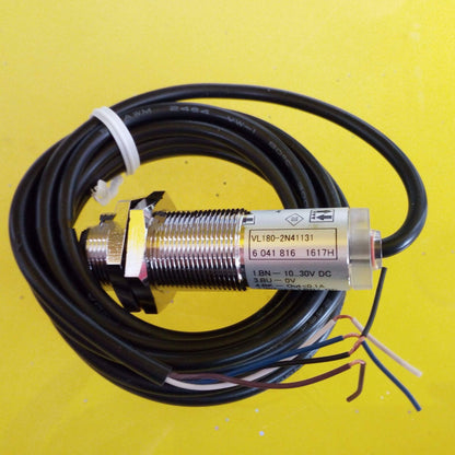 ONE Photoelectric Switch Sensor VL180-2N41131 - ONE