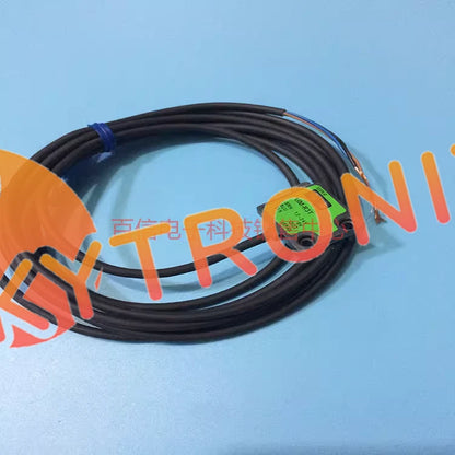 1 PCS TAKEX UM-R3T photoelectric switch sensor